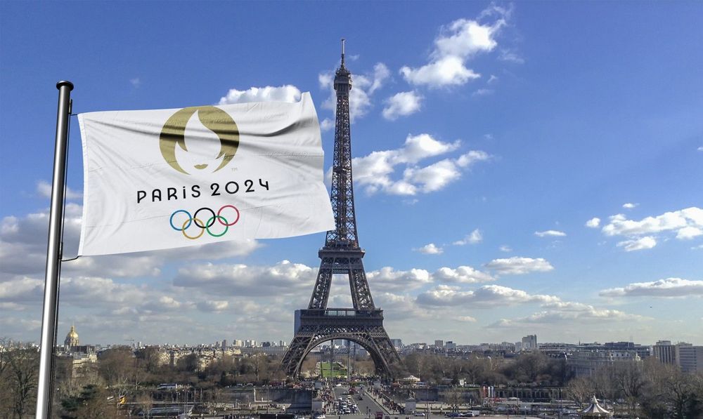 Featured image for the article "5 Tips for Attending Paris Summer Olympics in 2024"