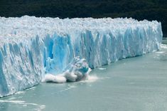 Featured image for the article "Homes in Alaska Swept Away by Glacial Outburst Flood "