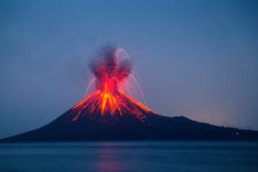 Featured image for the article "Experts Warn Earthquakes Coming From Supervolcano, Long Valley Caldera"